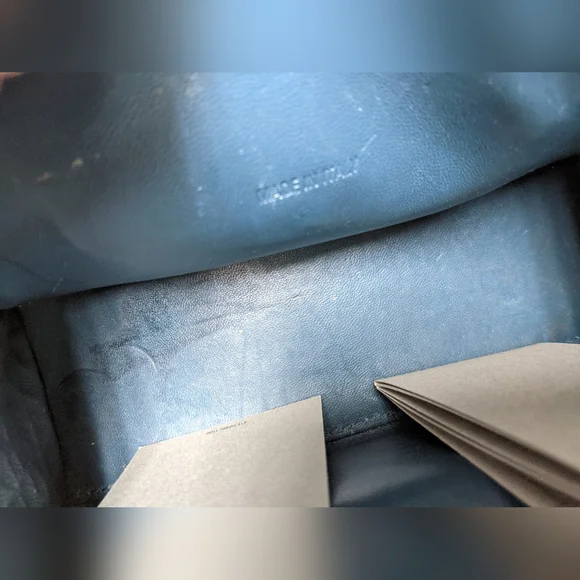 Balenciaga Hourglass Mini Crocodile Embossed Bag <<⬇️PRICE DROP⬇️>> - Picture 13 of 15